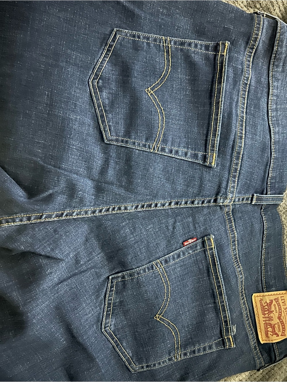 Dark wash plus size women’s Levi’s 725 bootcut jeans